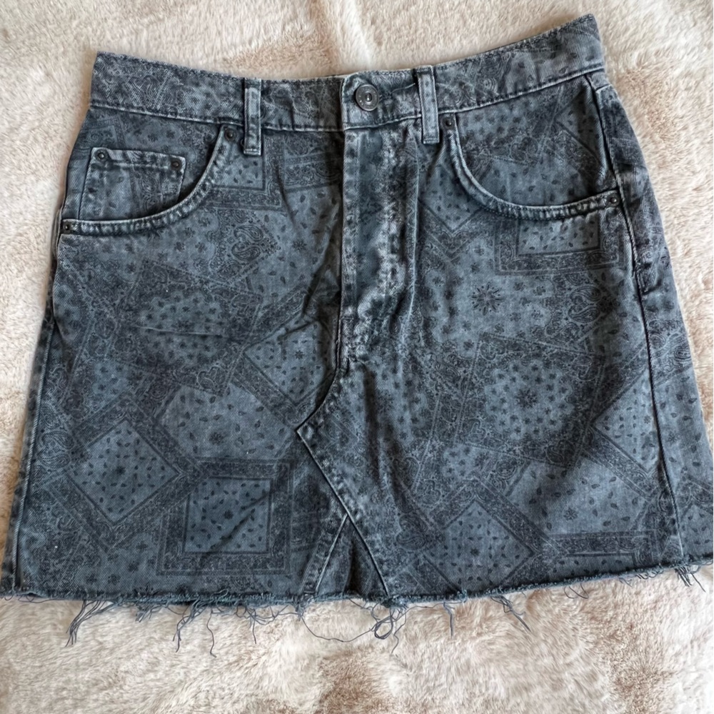 BDG URBAN OUTFITTERS SKIRT S